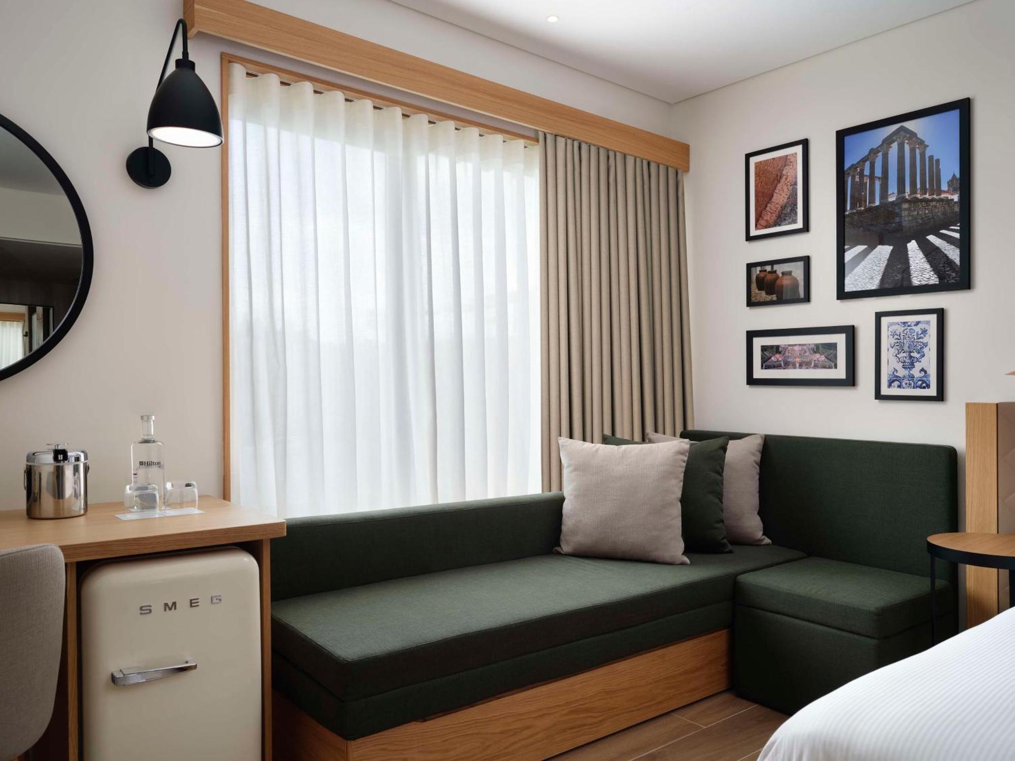 Hilton Garden Inn Évora Exteriör bild